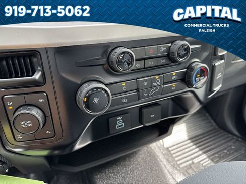 New 2026 Ford F250 XL image 28