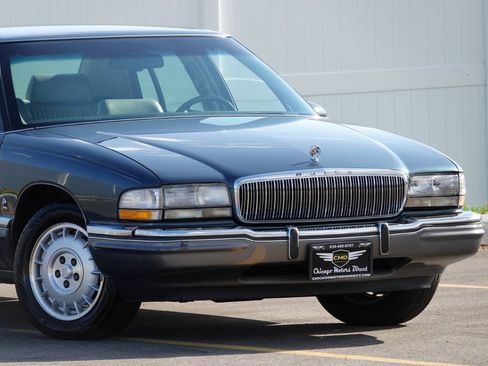 Used 1993 Buick Park Avenue Ultra FWD image 40