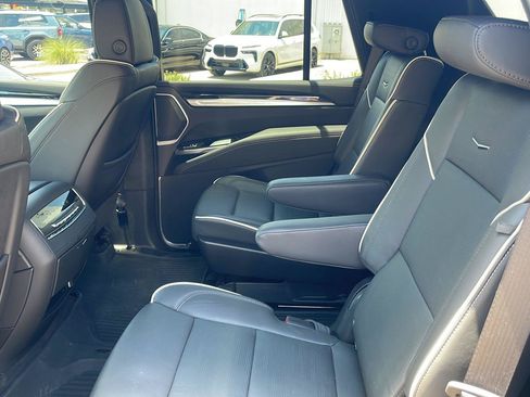 Used 2026 Cadillac Escalade Sport w/ Touring Package AWD/4WD image 7