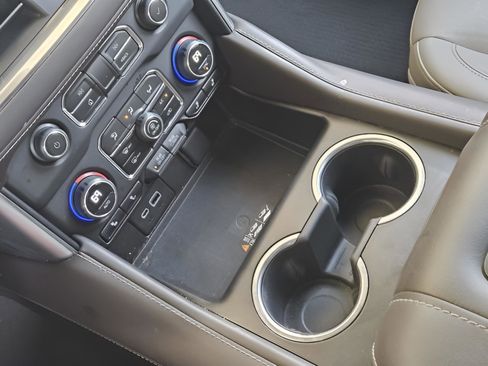 Used 2023 Chevrolet Tahoe Z71 image 21