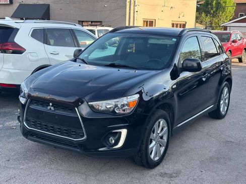Used 2015 Mitsubishi Outlander Sport SE image 3