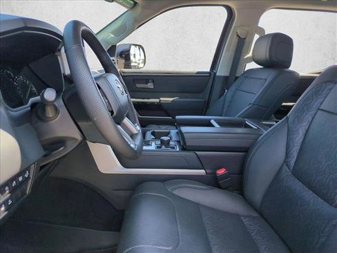 Used 2023 Toyota Tundra Limited AWD/4WD image 15