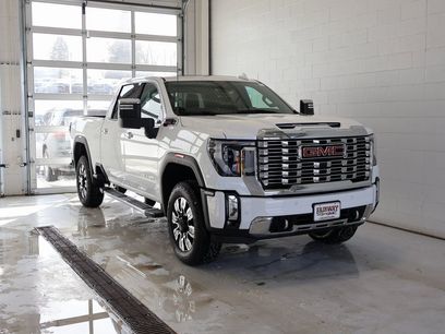 New 2025 GMC Sierra 2500 Denali w/ Denali Reserve Package