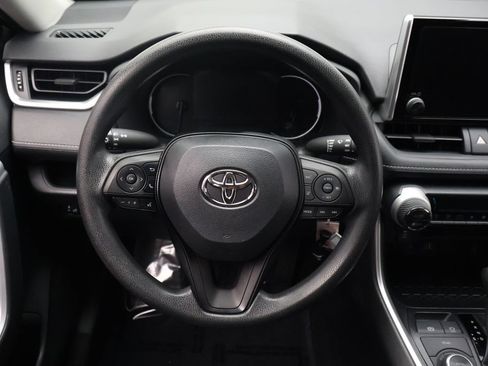 Certified 2025 Toyota RAV4 LE AWD/4WD image 23