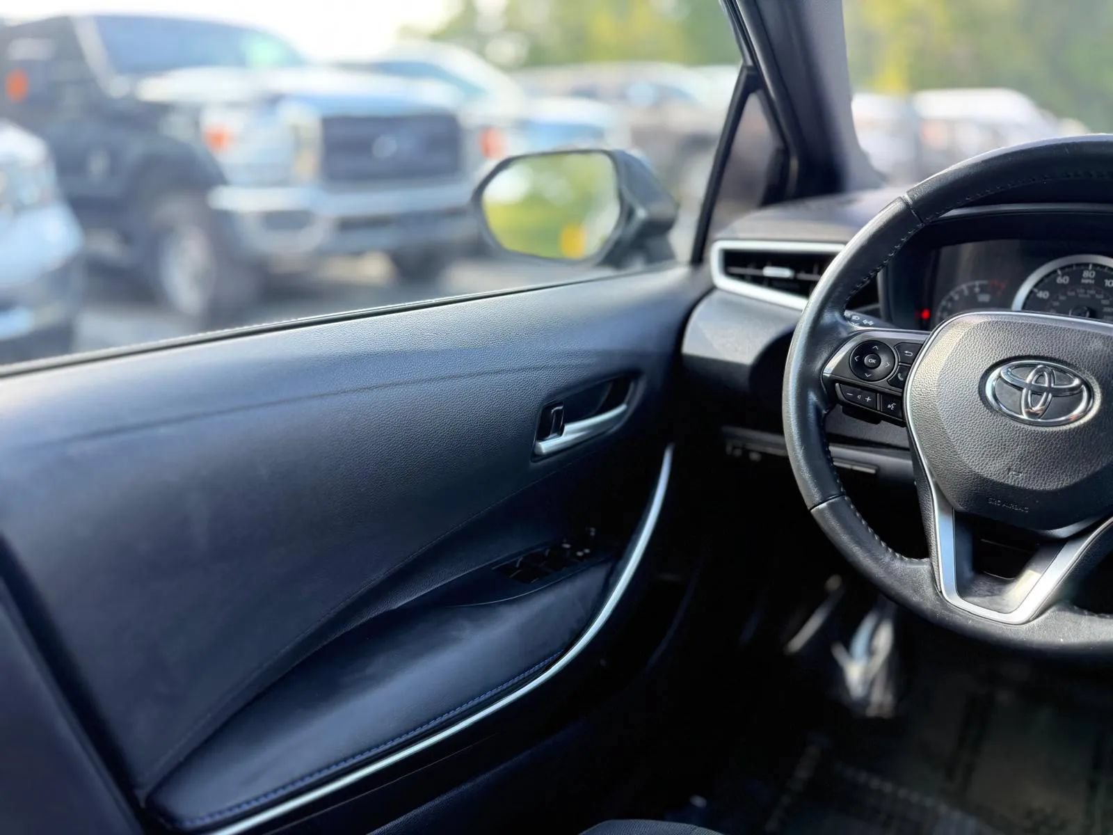 Used 2020 Toyota Corolla SE FWD image 21