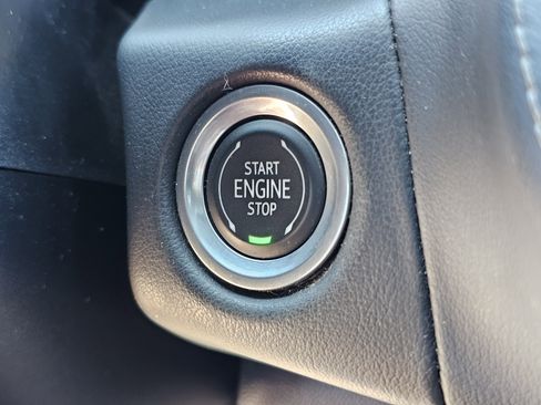 Used 2023 Chevrolet Tahoe Z71 AWD/4WD image 25