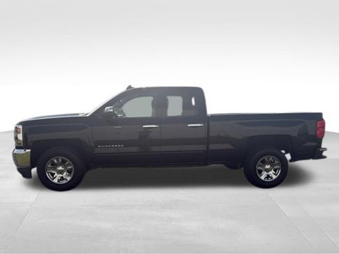 Used 2019 Chevrolet Silverado 1500 LT AWD/4WD image 11
