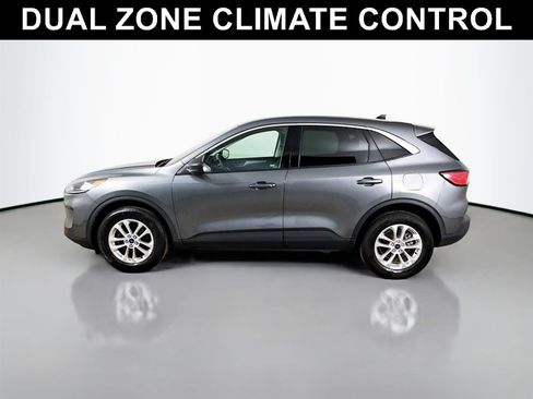 Used 2022 Ford Escape SE w/ Convenience Package image 4