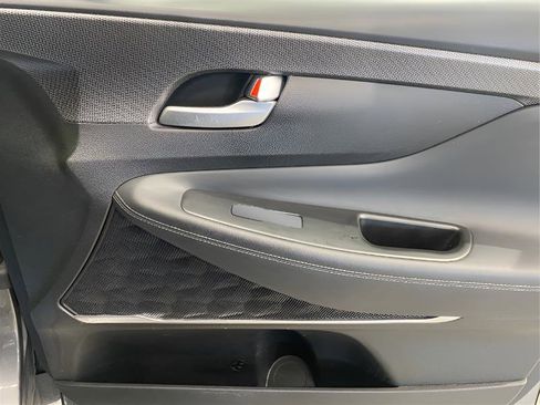Used 2019 Hyundai Santa Fe Limited image 25