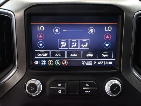 Used 2021 GMC Sierra 2500 Denali w/ Denali Black Diamond Edition AWD/4WD image 30