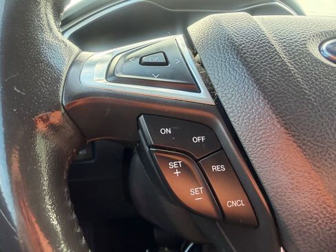 Used 2014 Ford Fusion SE w/ Equipment Group 202A FWD image 15