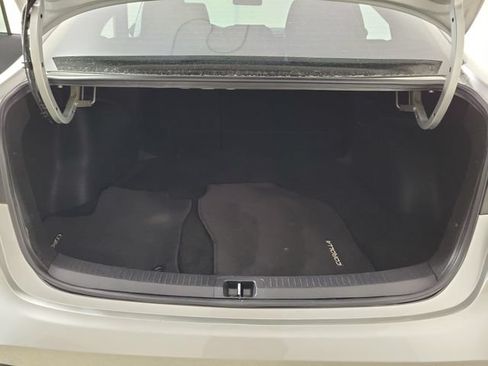 Used 2024 Toyota Corolla LE FWD image 10