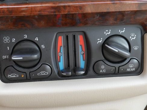 Used 2002 Chevrolet Impala LS w/ Seating Comfort Pkg FWD image 42