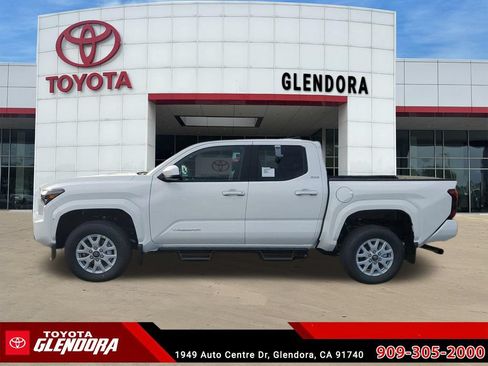 New 2026 Toyota Tacoma SR5 RWD image 6