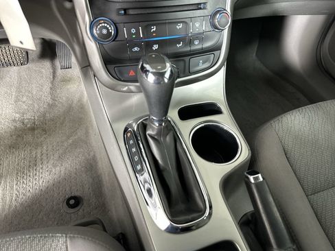 Used 2015 Chevrolet Malibu LS w/ Protection Package FWD image 17