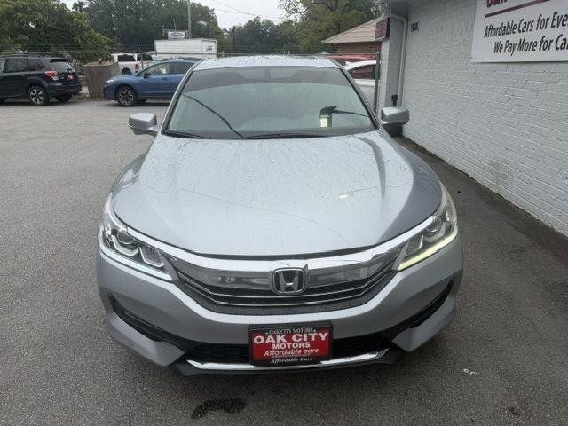 Used 2017 Honda Accord EX-L image 3