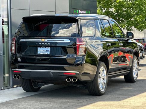 Used 2022 Chevrolet Tahoe High Country AWD/4WD image 3