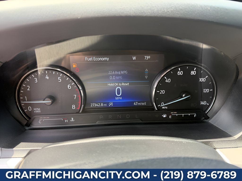 Used 2022 Ford Explorer XLT w/ Equipment Group 202A AWD/4WD image 13