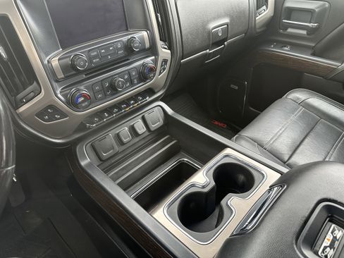 Used 2018 GMC Sierra 1500 Denali AWD/4WD image 22