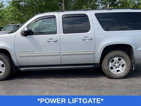 Used 2010 Chevrolet Suburban LT image 6