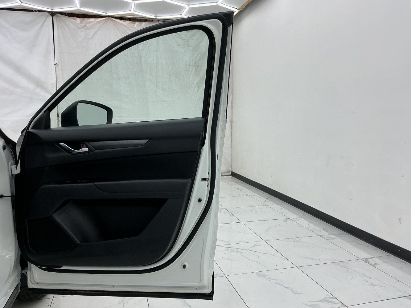 Used 2017 MAZDA CX-5 Sport AWD/4WD image 19
