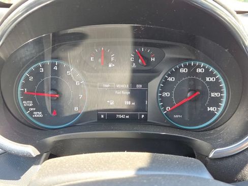 Used 2021 Chevrolet Malibu LT FWD image 22