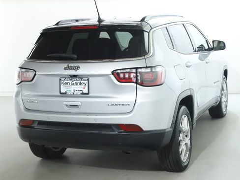 Used 2025 Jeep Compass Limited AWD/4WD image 46