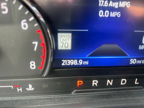 Used 2023 Ford Explorer ST-Line AWD/4WD image 31
