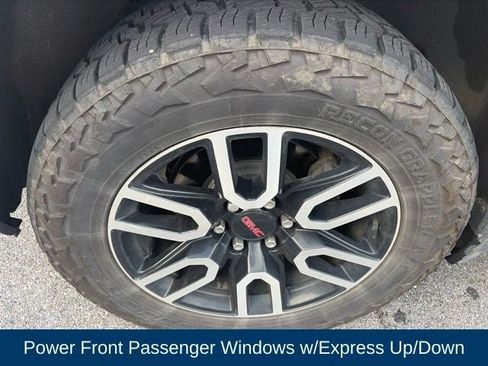 Used 2019 GMC Sierra 1500 AT4 w/ AT4 Preferred Package AWD/4WD image 27