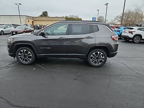 Used 2024 Jeep Compass Limited image 7