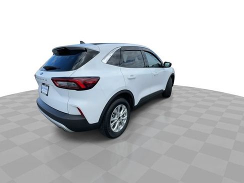 Used 2024 Ford Escape Active w/ Cold Weather Package FWD image 8