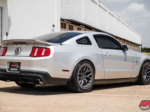 Used 2011 Ford Mustang Shelby GT500 w/ SVT Performance Pkg RWD image 10
