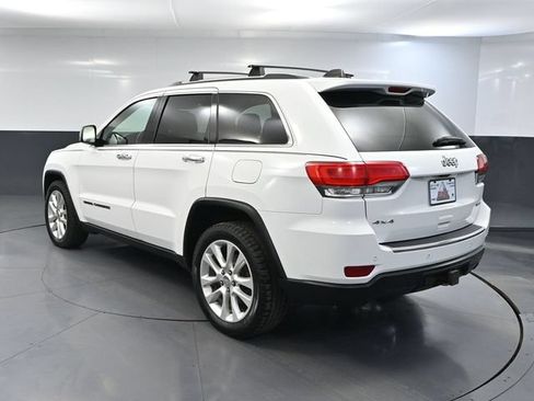 Used 2017 Jeep Grand Cherokee Limited w/ Trailer Tow Group IV AWD/4WD image 7