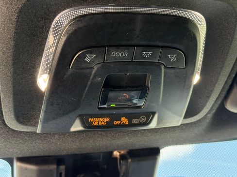Used 2024 Toyota Corolla SE FWD image 34