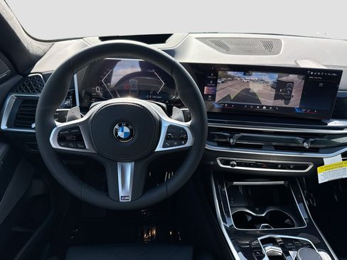 New 2026 BMW X7 xDrive40i w/ M Sport Package image 18