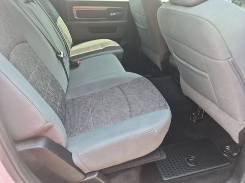 Used 2017 RAM 1500 Big Horn AWD/4WD image 28