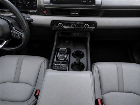 Used 2024 Honda Pilot EX-L image 16