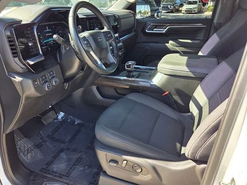 Used 2023 Chevrolet Silverado 1500 RST w/ Protection Package AWD/4WD image 8