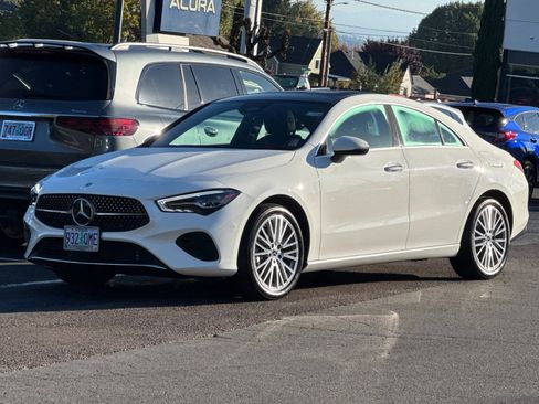 Certified 2025 Mercedes-Benz CLA 250 4MATIC image 8