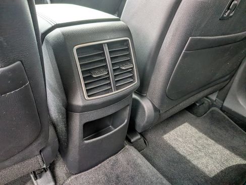Used 2024 Kia Sportage EX FWD image 38