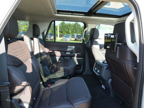 New 2027 Ford Expedition Max Platinum w/ Platinum Ultimate Package AWD/4WD image 12