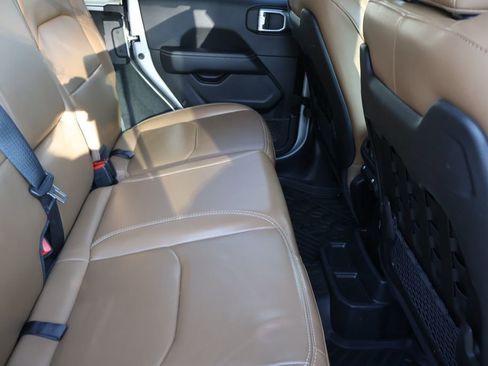 Used 2022 Jeep Wrangler Unlimited Rubicon 4xe w/ Cold Weather Group image 13