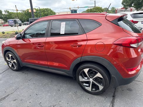 Used 2016 Hyundai Tucson Sport FWD image 6