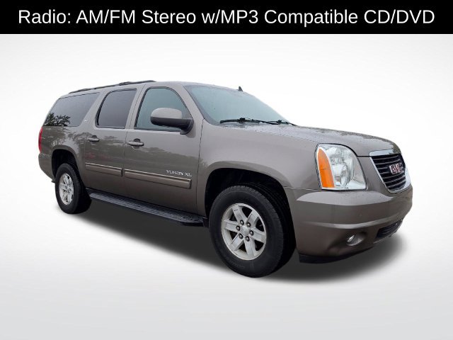 Used 2013 GMC Yukon XL SLT w/ SLT-2 Equipment Package AWD/4WD image 8
