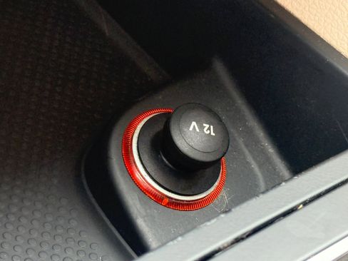 Used 2015 Volkswagen Passat 1.8T Limited Edition image 19