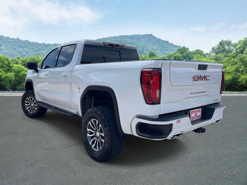 Used 2022 GMC Sierra 1500 AT4 w/ AT4 Premium Package AWD/4WD image 23