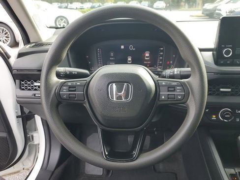 Used 2023 Honda Accord EX image 25