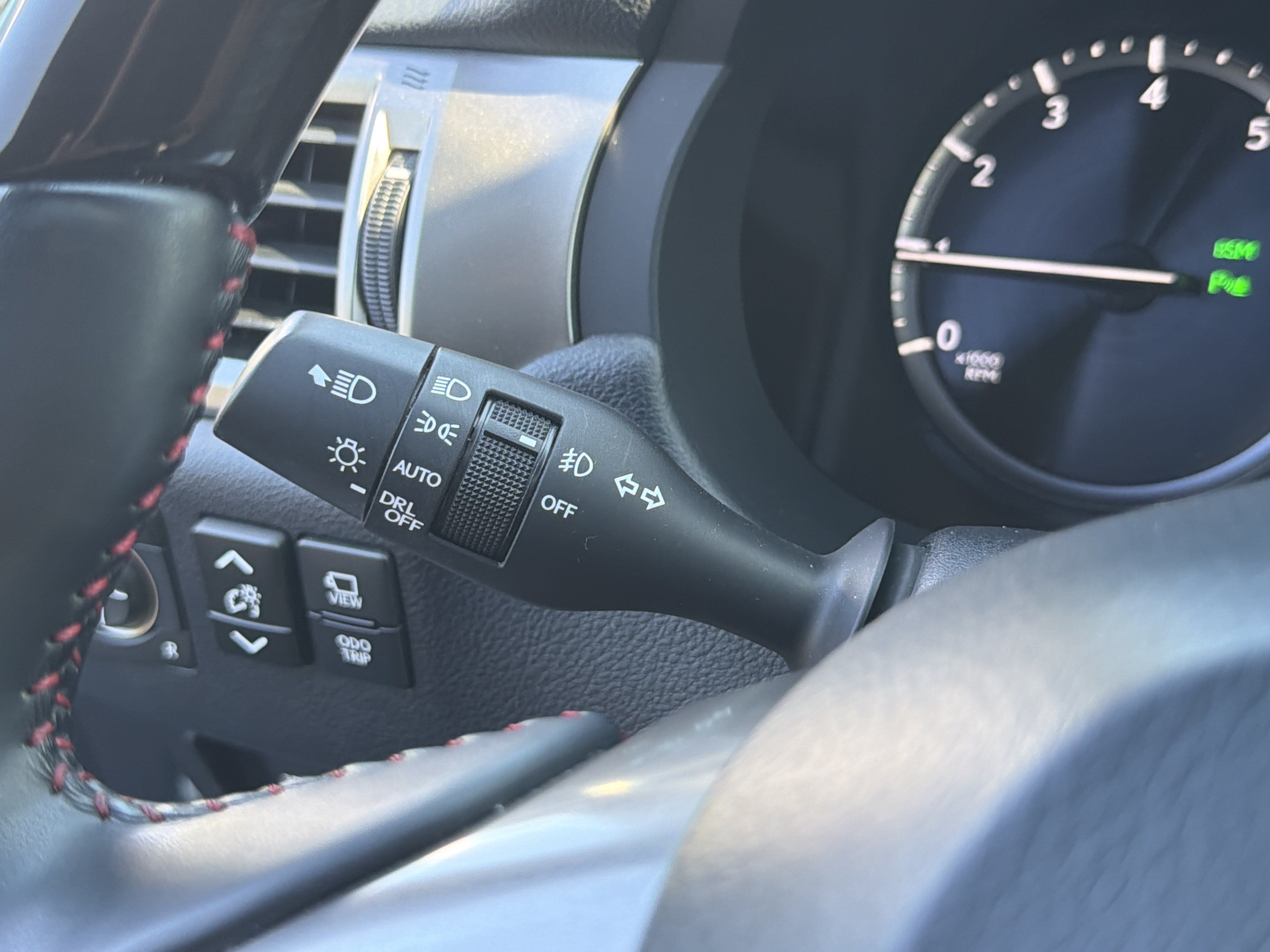 Used 2023 Lexus GX 460 Luxury AWD/4WD image 31