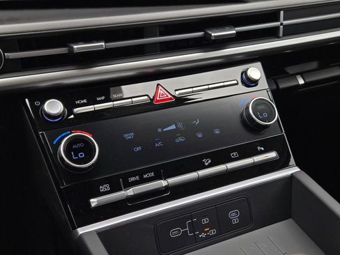 New 2026 Hyundai Santa Fe SE FWD image 15