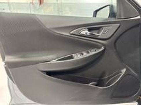 Used 2023 Chevrolet Malibu LS FWD image 27